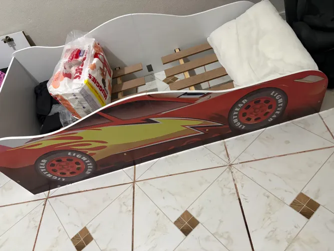 Mini cama carros