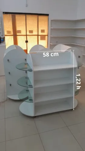 MÓVEIS PARA COMÉRCIO
