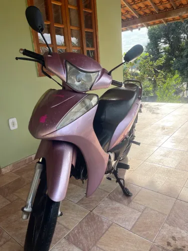 Vendo moto 