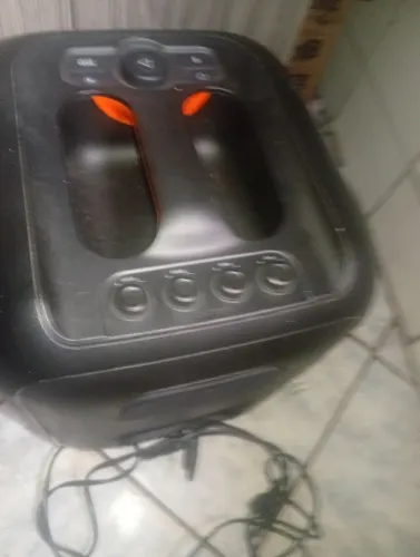 JBL PartyBox Encore 2 - 2 Mics<br><br><br>