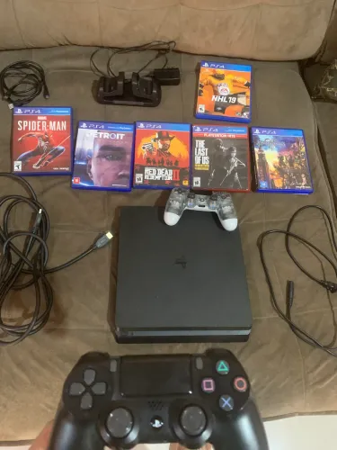 PS4 1 terá completo
