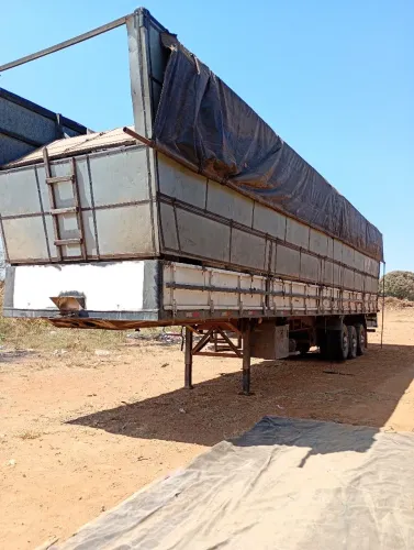 Carreta LS 14 metros de comprimento Randon