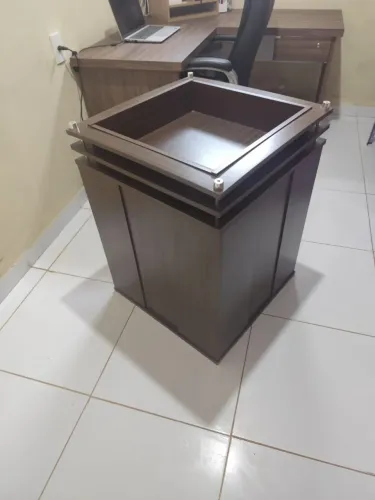 Suporte para mesa de vidro