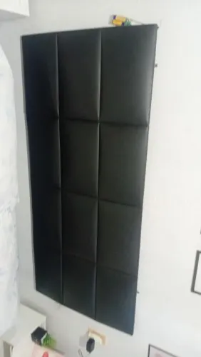 Vendo essa cabeceira de cama de casal material todo em couro