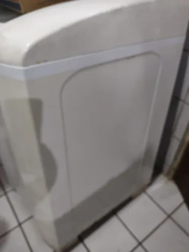 Ela não está centrifugando mas o resto está perfeita