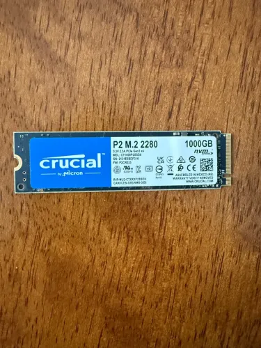 Vendo ssd nvme CRUCIAL , P2 M.2 de 1TB