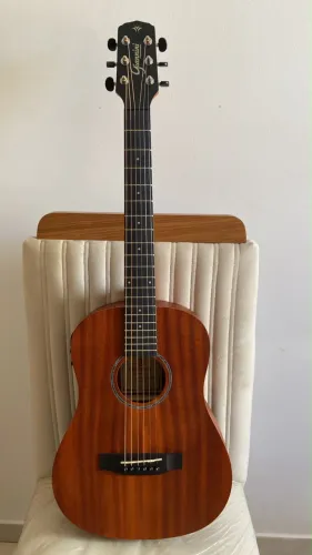 Violão Gianine