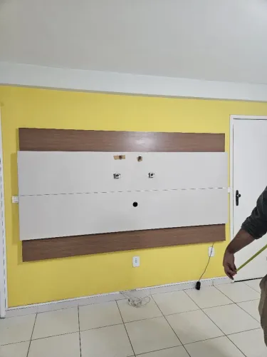 Painel de TV Off White