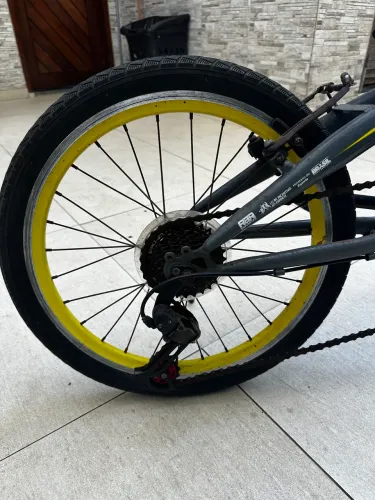 Bicicleta dobrável 