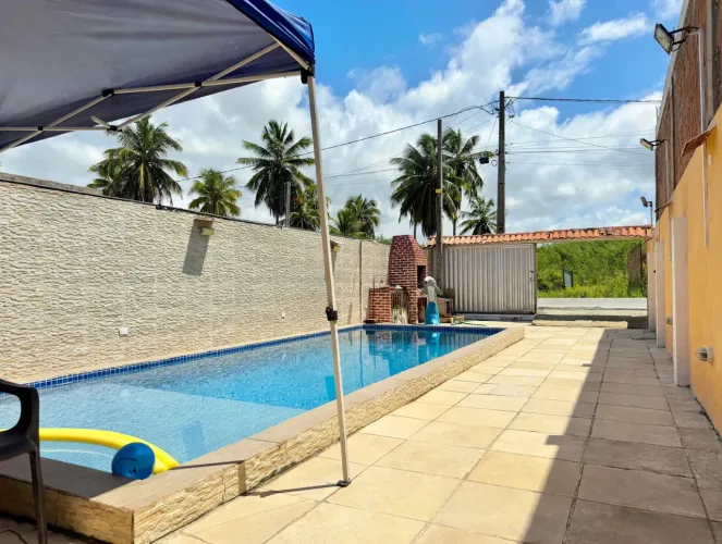 Casa de Praia com Piscina em Barra de Sirinhaém