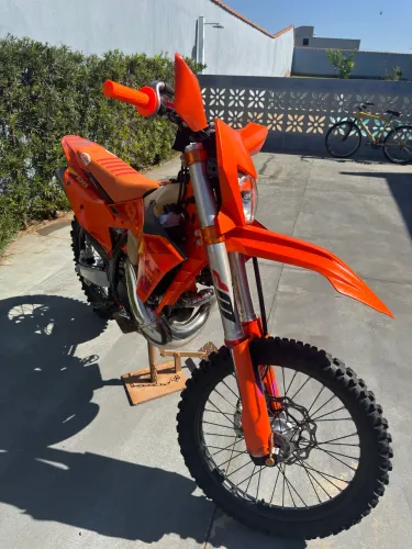 KTM 300 six days