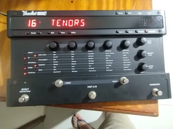 Pedaleira Vocalist Digitech Live 5
