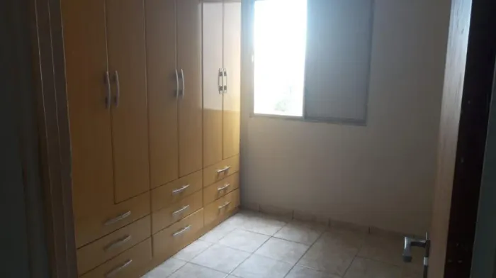 Excelente apto no Jd das Pedras | É aqui na Rosa e Rangel Consultoria e Assessoria Imobili