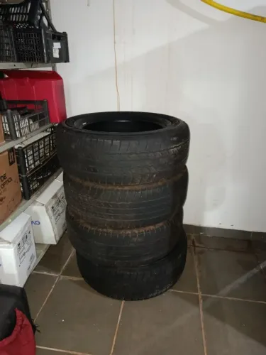 Jogo de 4 Pneus Bridgestone Dueler 265/60 R18 (Sem Vulcanização) Preço R$ 750