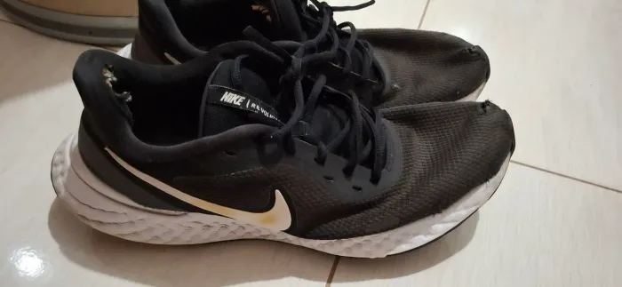 Tenis nike revolution 44 original