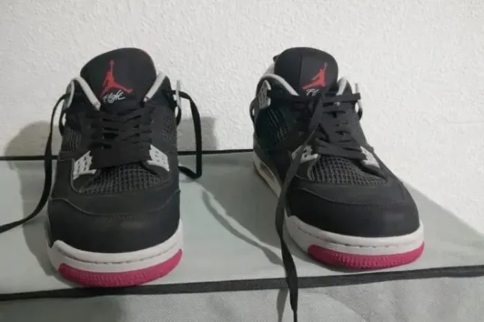 Air Jordan 4 Retro Bred Reimagined Preto (Edição Limitada Camurça) (t43) CSSBUY