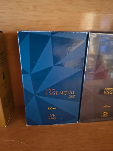 Perfume Natura Essencial Oud