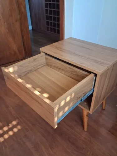 Mesa de cabeceira