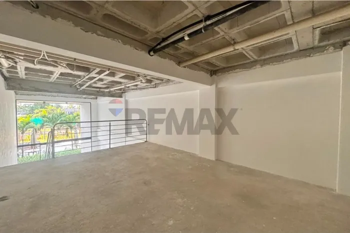 Loja Comercial de 88m² para Alugar no Altiplano