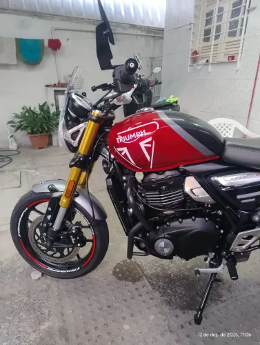 Speed 400 Triumph oportunidade!!! Pra vender logo!!!