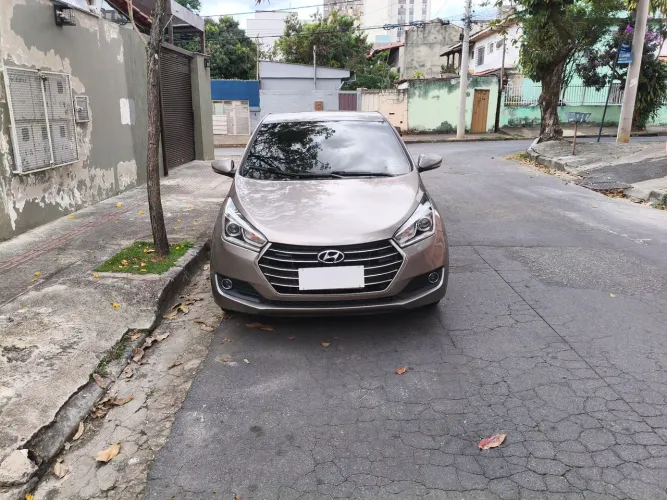Hyundai HB20S Premium 1.6 Flex 16V Aut. 4P 2017