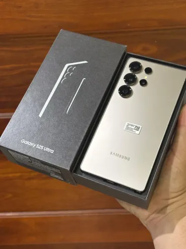 Samsung S25 Ultra  - sem detalhes  - Avalio trocas e aceito cartão 