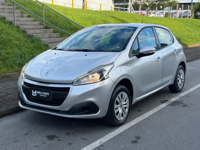 Peugeot 208 Active 1.2 Flex 12V 5P Mec. 2019