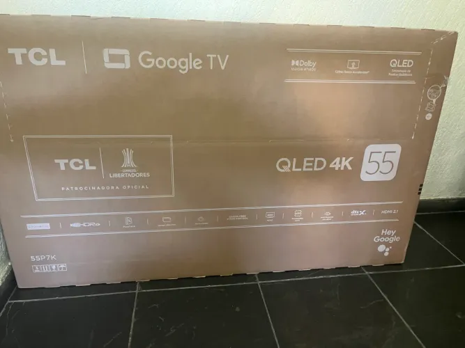 Smart tv 55 pol TCL QOLED 4 K na caixa