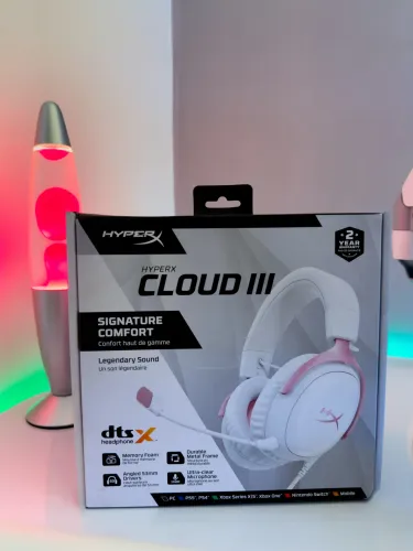 Headset HyperX Cloud III Rosa/Branco [1 ANO GARANTIA] 