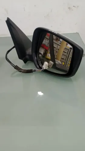 RETROVISOR DIREITO RENAULT KICKS 2017/21 ORIGINAL COM DETALHES NA PINTURA 