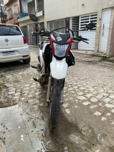 Moto 17.000,00
