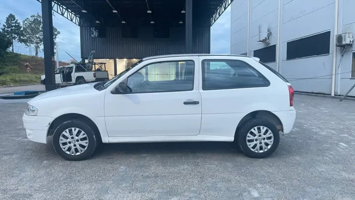 Volkswagen Gol Geração VI City 1.0 8V MI Total Flex 2P 2013