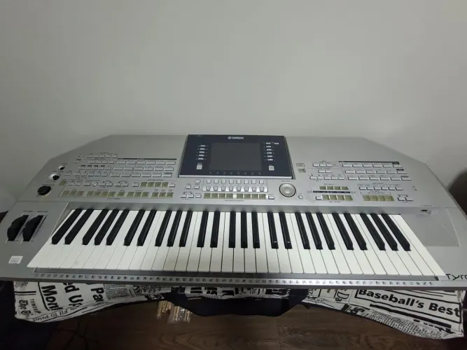 Teclado Yahama Tyros 2 Usado
