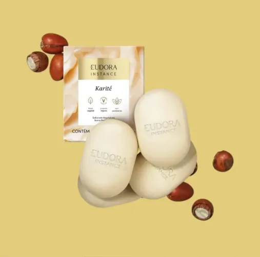 Kit com 4 sabonetes Eudora karaté