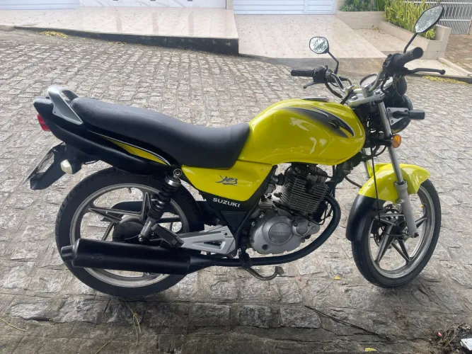 Suzuki yes 125cc 2011