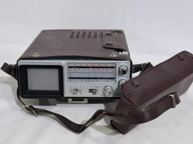 VENDO ELETRÔNICOS ANTIGOS E VINTAGE - RELÍQUIAS E COLECIONÁVEIS! ?