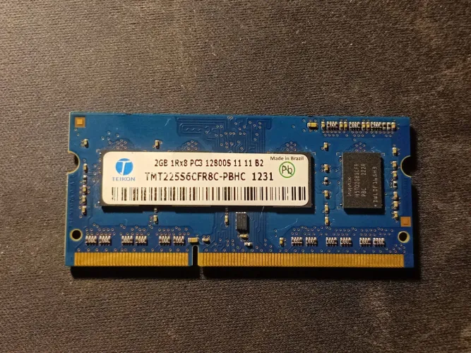 Memória de notebook 2GB DDR3 1600MHz Taikon