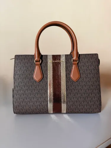 Michael Kors Sheila Medium Signature - Original