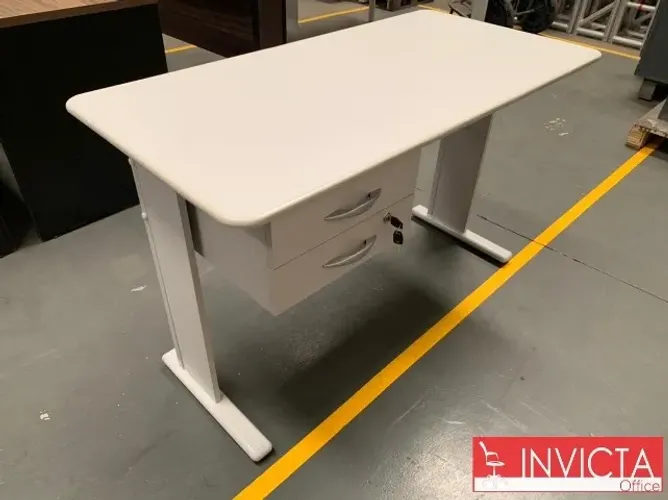 MESA RETA COM GAVETAS 120X60CM PARA ESCRITÓRIO/HOME OFFICE