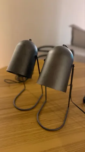 Luminárias de Mesa Tok&Stok Pretas Modelo Thin Feet