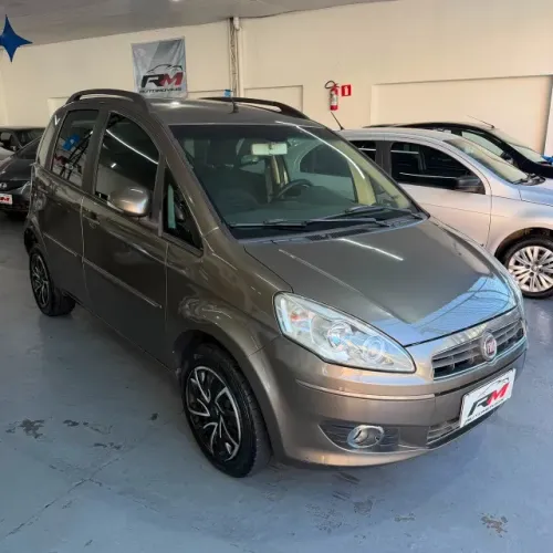 Fiat Idea Attractive 1.4 Fire Flex 8V 5P 2013