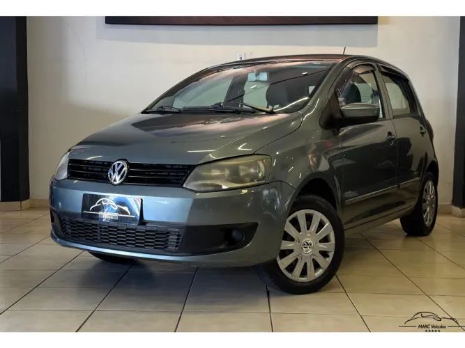 Volkswagen Fox 1.0 MI Total Flex 8V 5P 2010