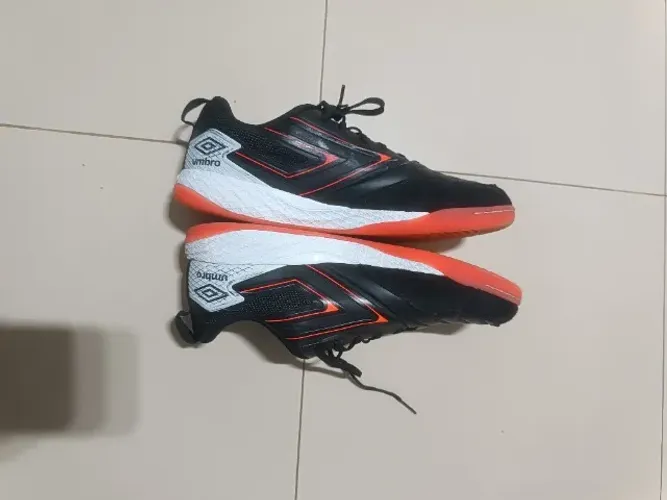 Tênis umbro pro 5 bump 