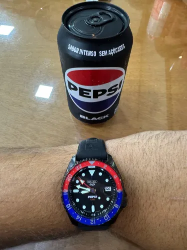Relógio Seiko 5 Sports GMT Pepsi