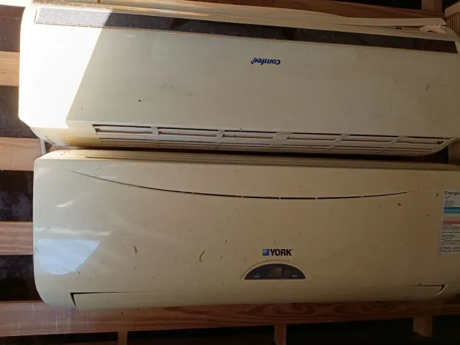 02 ar condicionado cada 850,00