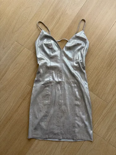 Vestido prateado John John - P