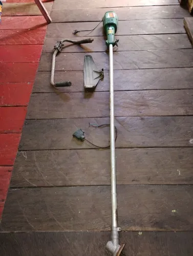 Roçadeira Master 1000 Trapp elétrica