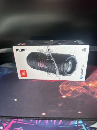 Caixa De Som Bluetooth JBL Flip 7 - Preta