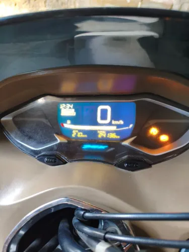 ? HONDA PCX ? ACEITO TROCA ?