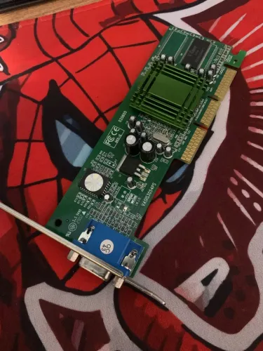 Placa de vídeo Pine 32mb Tnt2 M64 VGA